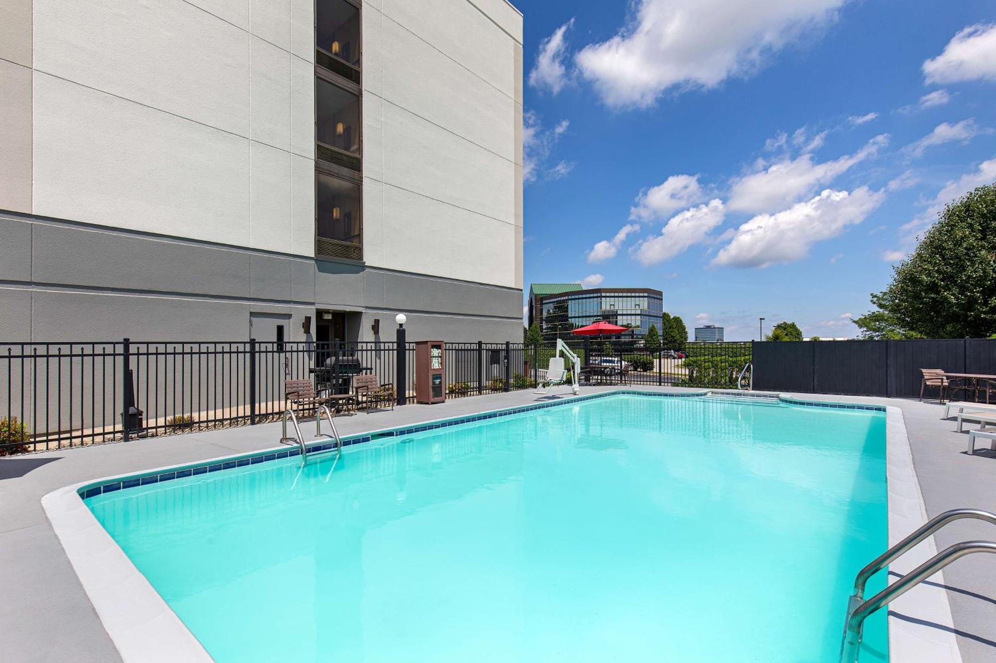 Hyatt Place Louisville-East Ngoại thất bức ảnh